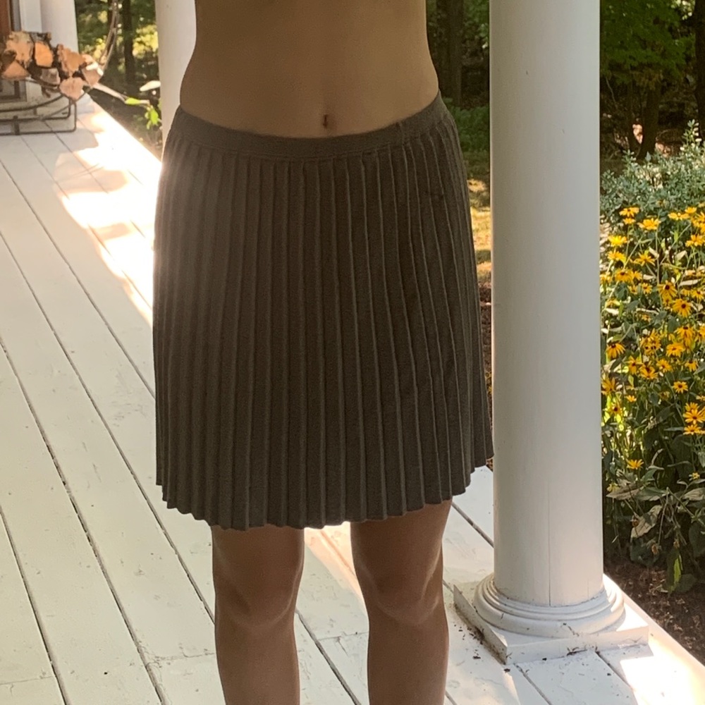 Pleated skirt NWT Kersh label bought Fred Segal.